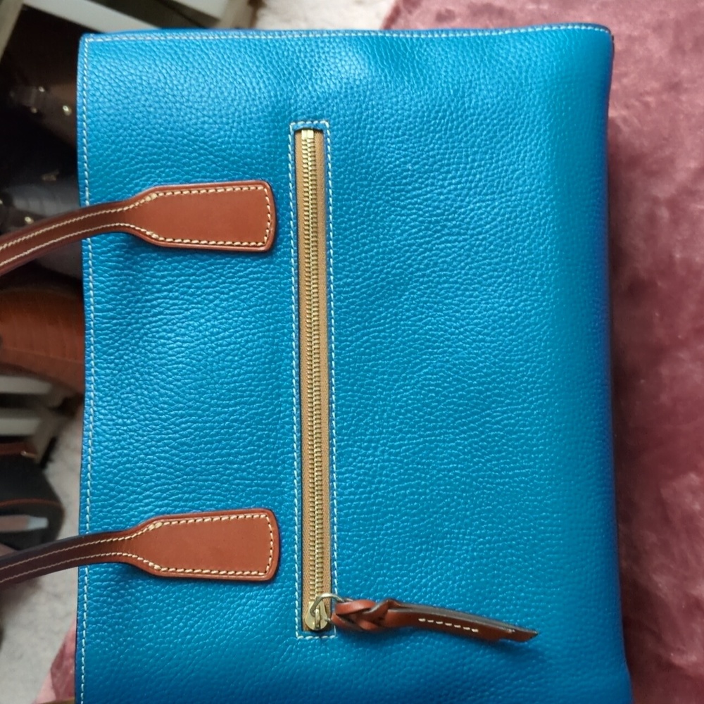 NWTs Dooney And Bourke Pebble Grain Small Ashton Tote On The Color Persian 🔵💙 - Picture 4 of 11